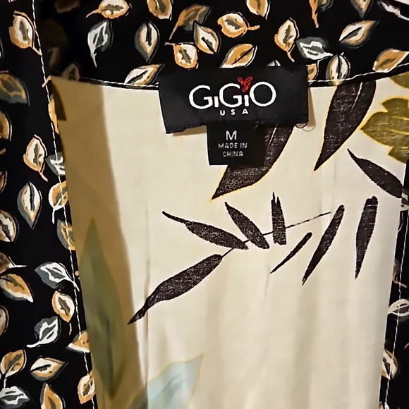 Gigio lace back kimono - Picture 2 of 3